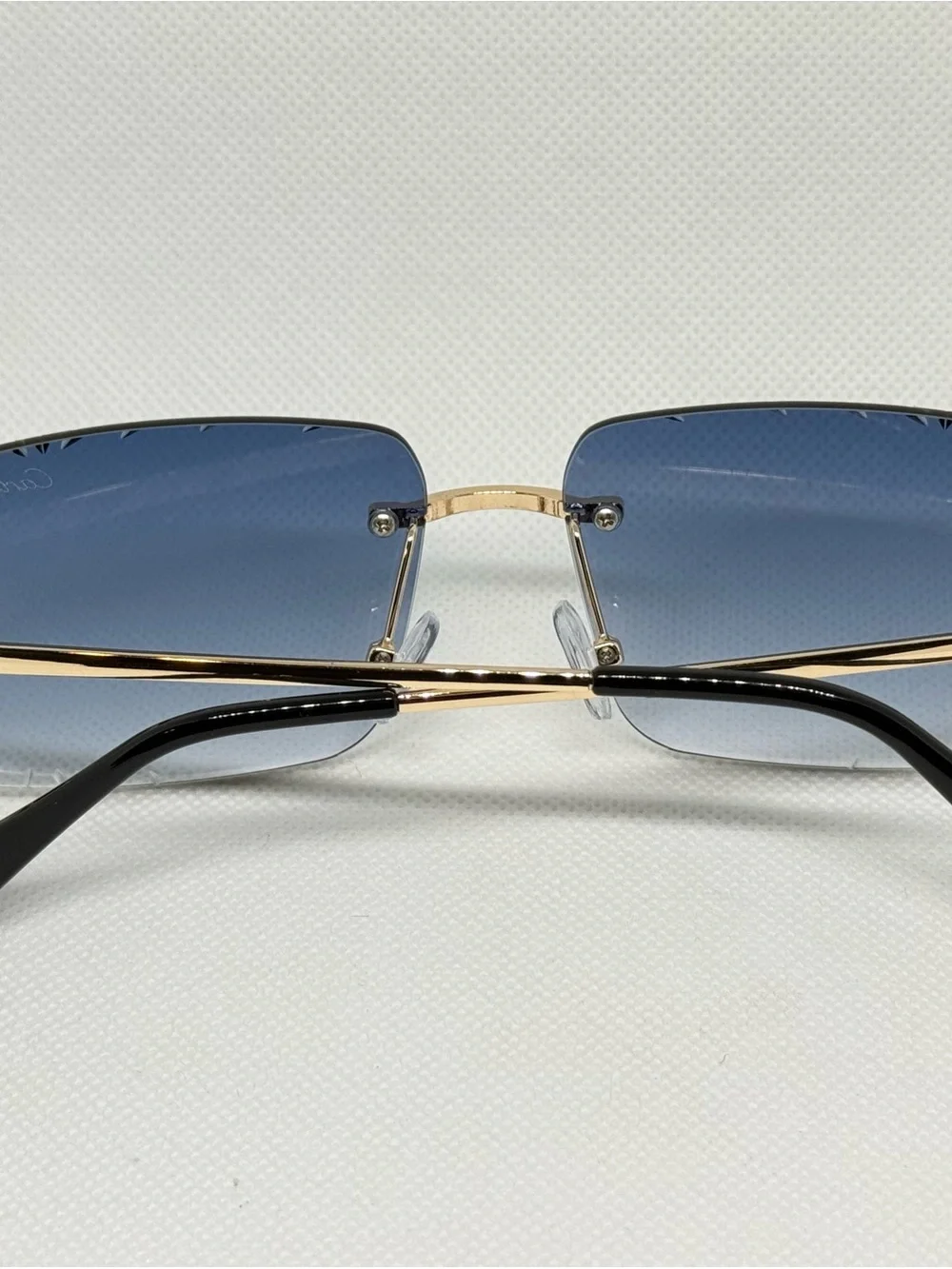 Men's dark Blue Gradient Rimless Sunglasses with Gold Bridge